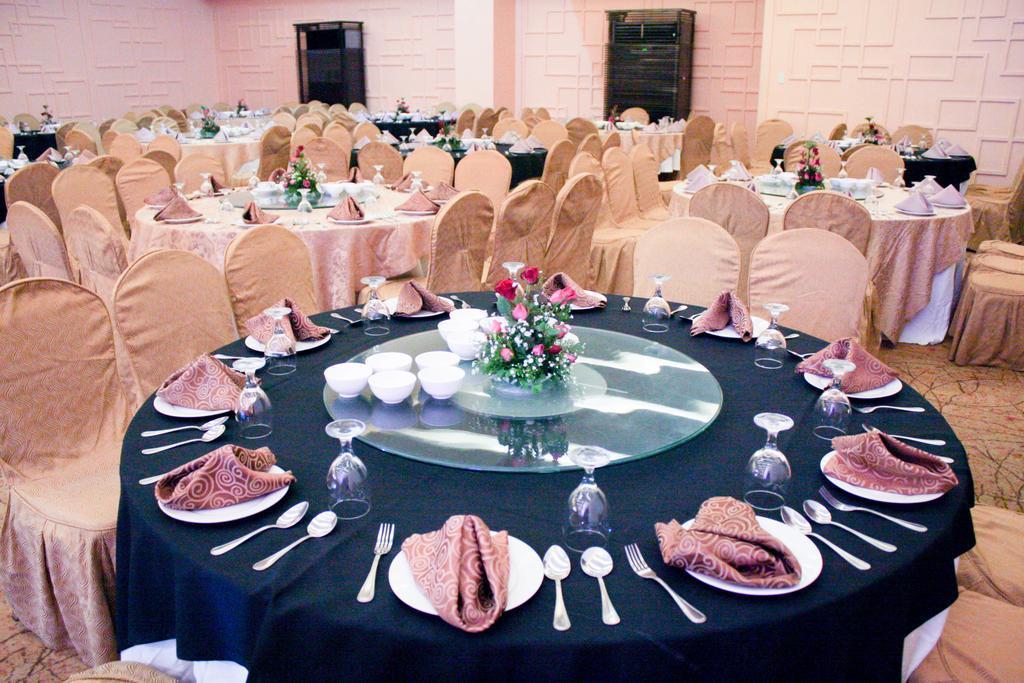Manila Grand Opera Hotel Eksteriør bilde