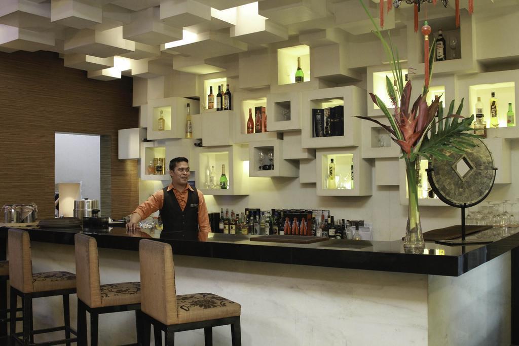 Manila Grand Opera Hotel Eksteriør bilde
