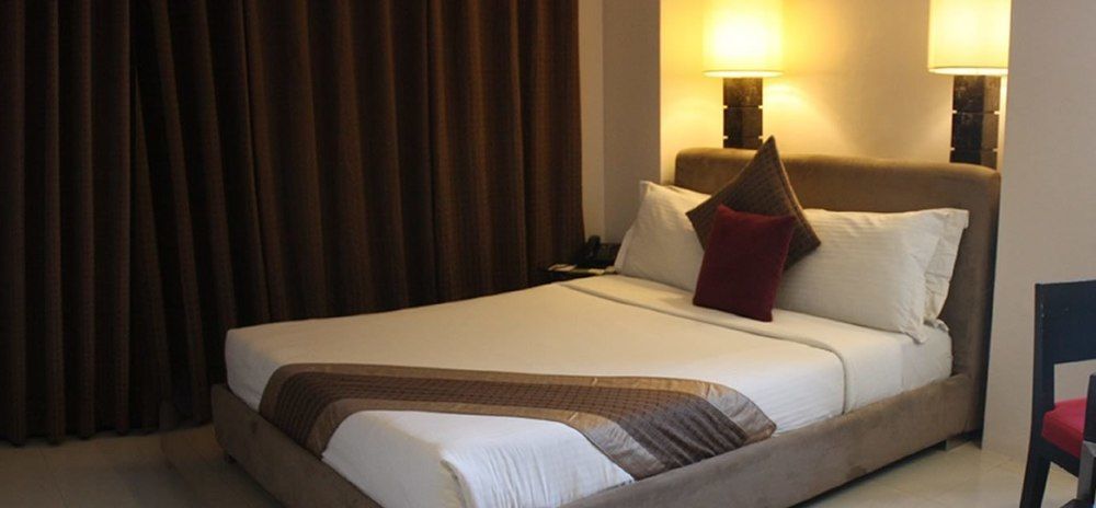 Manila Grand Opera Hotel Eksteriør bilde